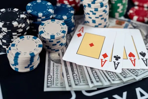 hokiraja slot platform interface showing sportsbook, live casino, and slots sections